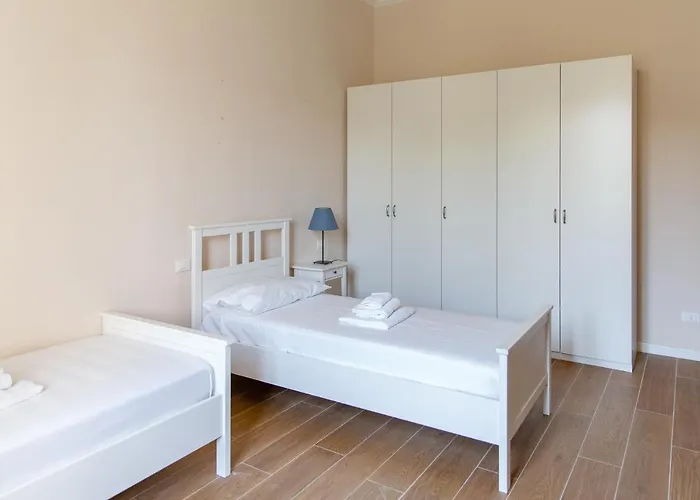 公寓 Comfy Near Fortezza Da 佛罗伦萨